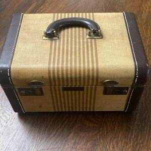 Marshall Fields Antique Train Case Luggage 1940’s?